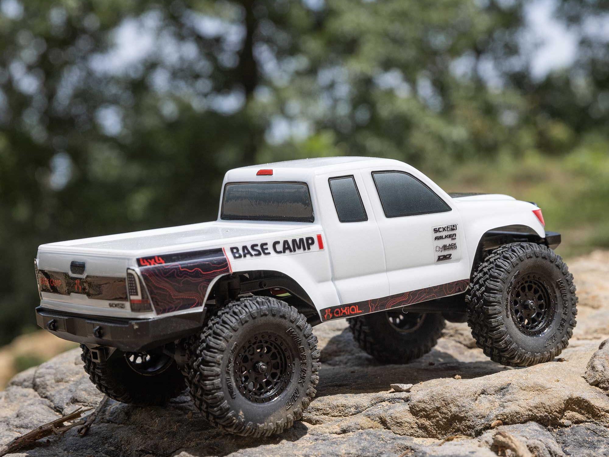 Axial 1/24 SCX24 Base Camp 4WD Rock Crawler RTR White - C-AXI-1219T1