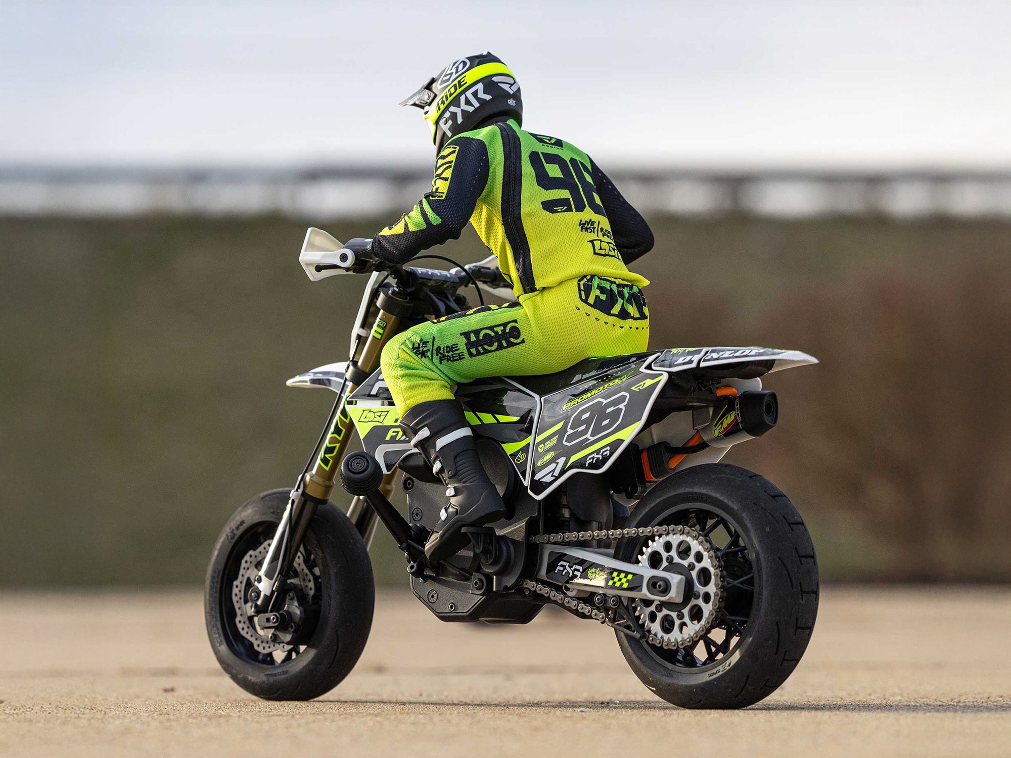 1/4 Promoto-SM FXR Supermoto Motorcycle RTR (Inc. Battery & Charger) C-LOS-2310