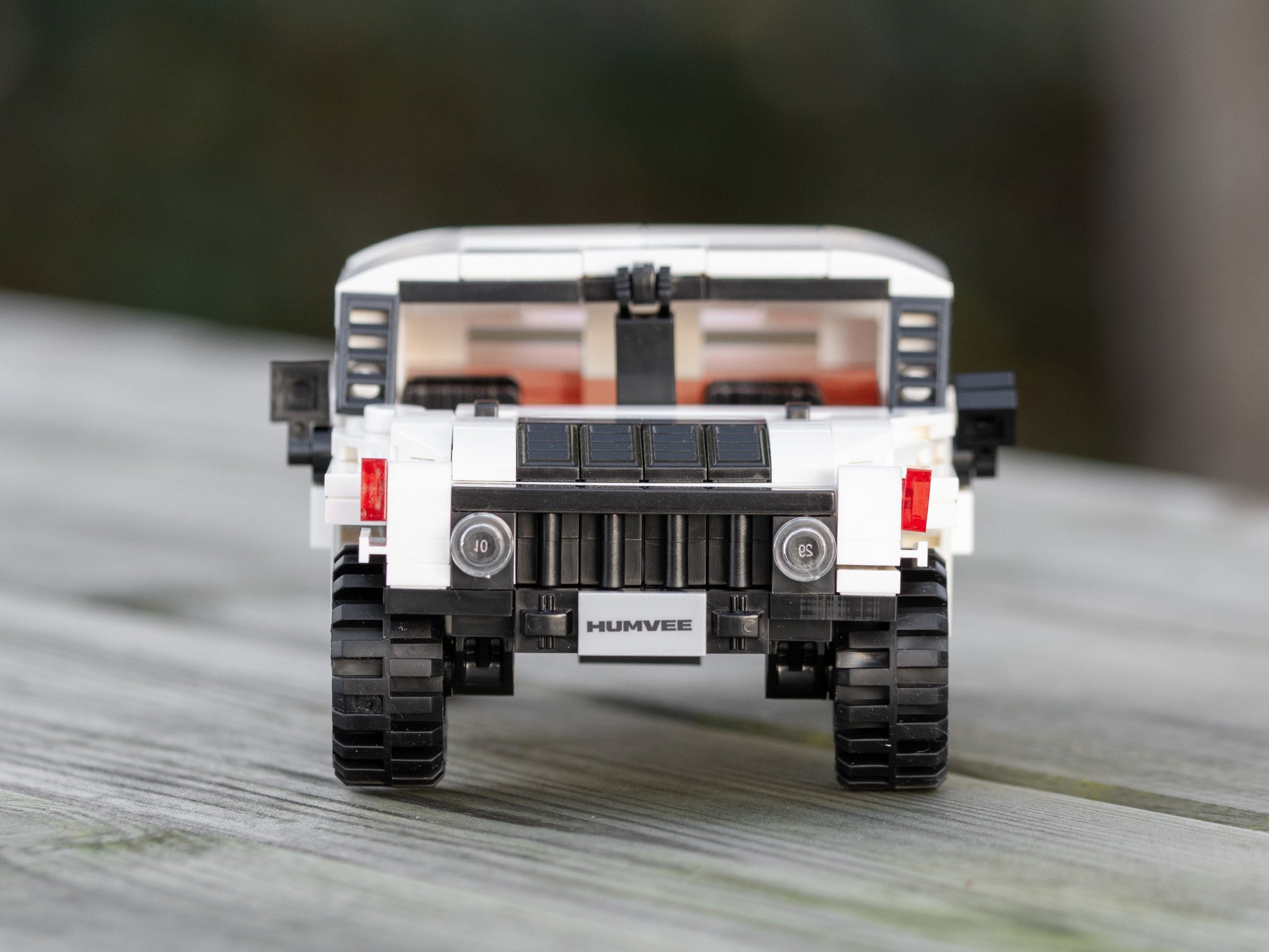 CaDA 1:24 Humvee off- road truck C55022W