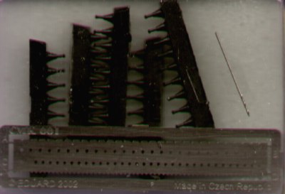 Hexagonal bolt heads 0,8mm x 44 pieces