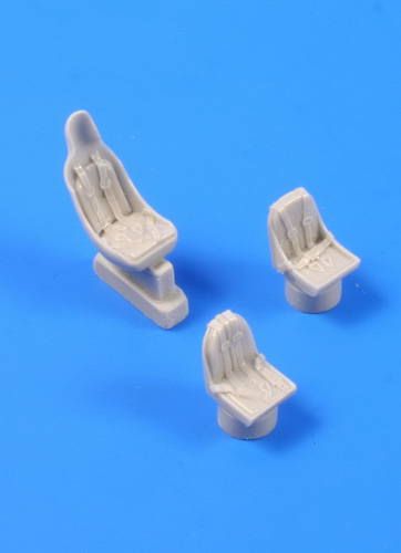 Junkers Ju-88A/Ju-88C/Ju-88G Seats (designed to be used with Dragon kits)