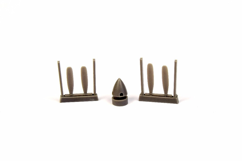 Short Tucano T.1 Correction Propeller and Spinner (designed to be used with Airfix kits)This set contains a corrected four-bladed propeller for Airfix Short Tucano kit. The blades are separate items that are to be attached to our correctly shaped spinner.