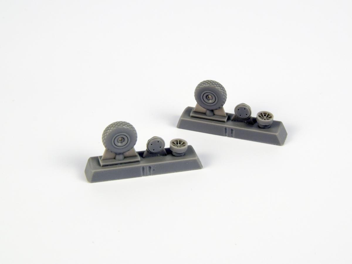 Curtiss P-40N Warhawk/Kittyhawk MK.IA/P-40E - Wheels Diamond Tread (designed to be used with Special Hobby kits)