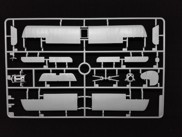 RE-RELEASE!!! Sopwith 5F.1 Dolphin Regular 2 plastic fretsinstruction in colourfilm for windscreenPhotoEtchdecals for 2 markings