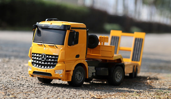 Double E 1:20 RC Mercedes-Benz Arocs Flat Bed Trailer E562-003