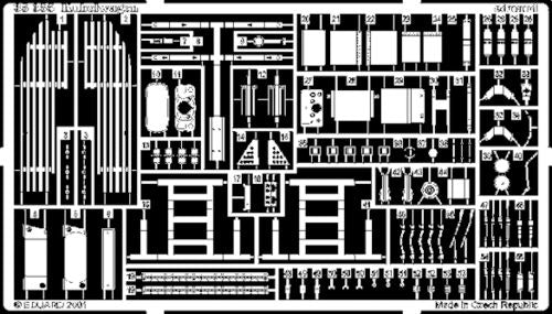 Kubelwagen Type 82 (designed to be used with Tamiya kits)
