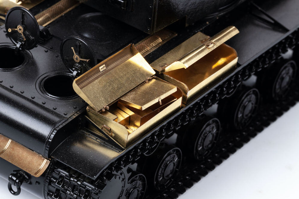 Soviet KV-2 (designed to be used with Tamiya kits)