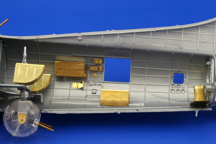 Boeing B-17G Flying Fortress rear interior PRE-PAINTED IN COLOUR! (designed to be used with Monogram and Revell kits)