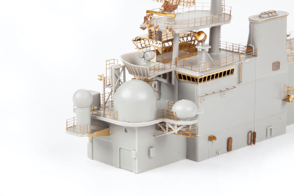 USS Wasp LHD-1 part 3 1/350 (designed to be used with Trumpeter kits)