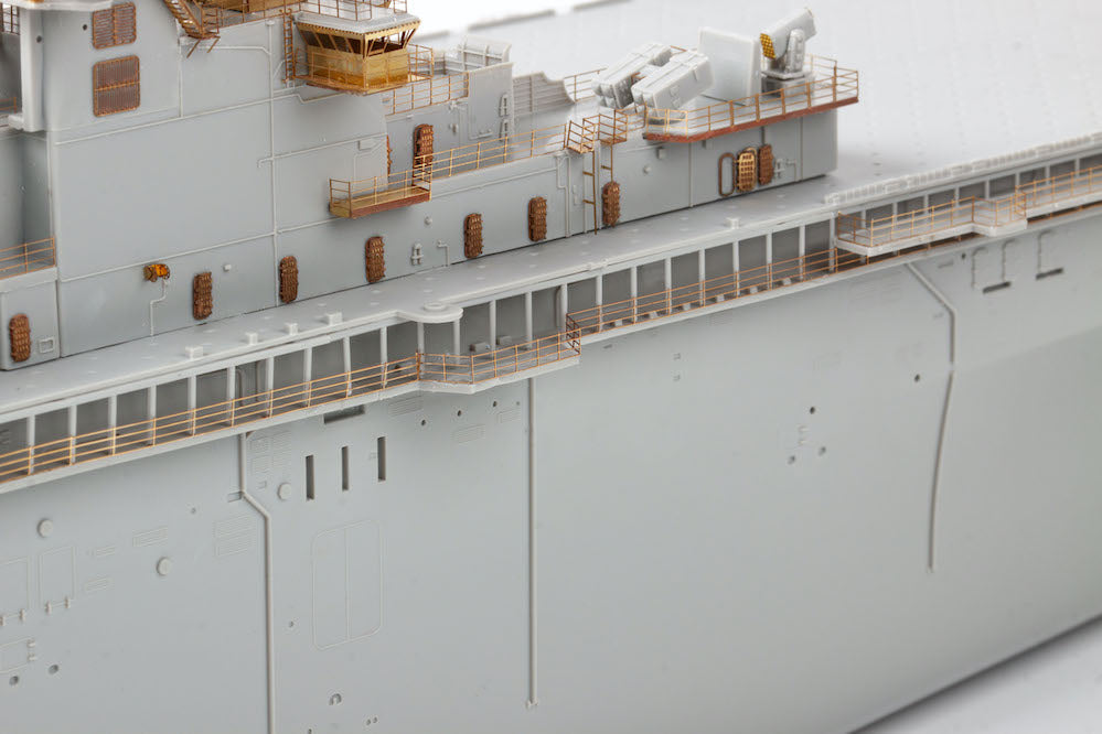 USS Wasp LHD-1 part 4 1/350 (designed to be used with Trumpeter kits)