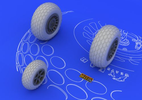 Northrop P-61A 'Black Widow' wheels with weighted tyre effect (designed to be used with Great Wall Hobbys kits)
