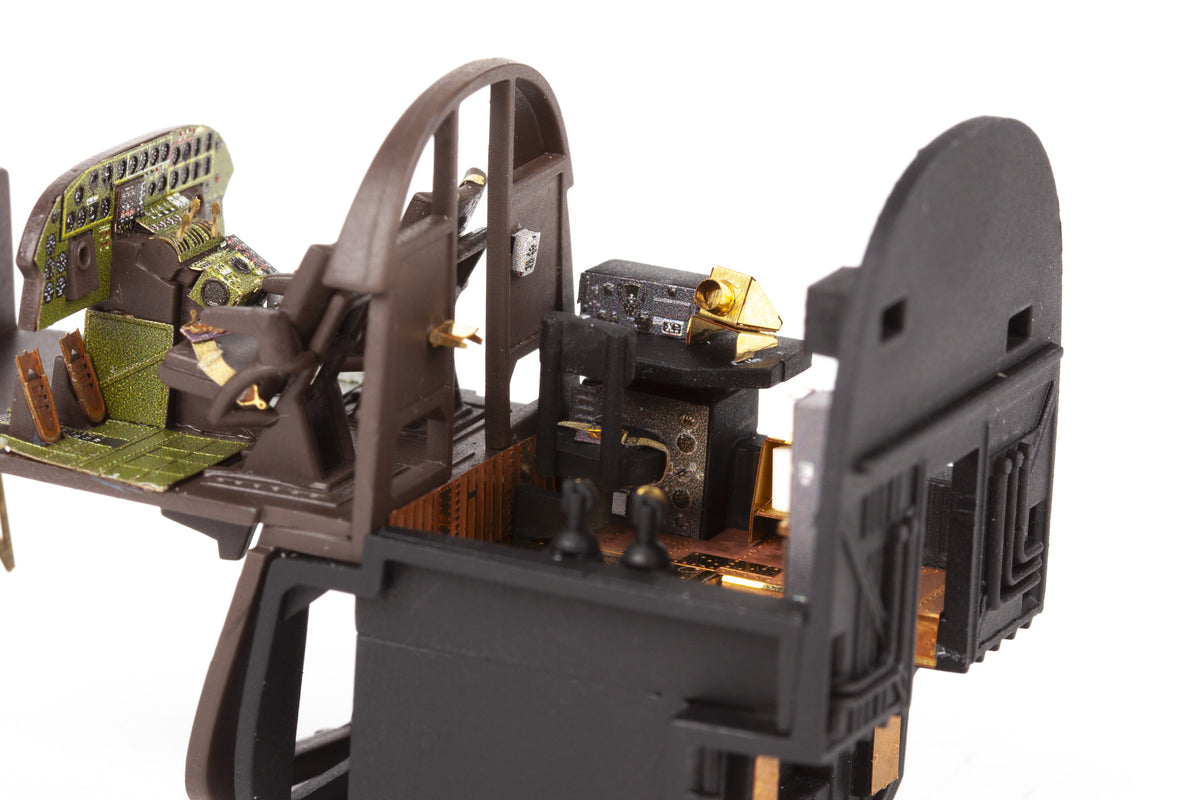 Consolidated B-24D Liberator nose & radio compartment 1/72 (designed to be used with Airfix kits)