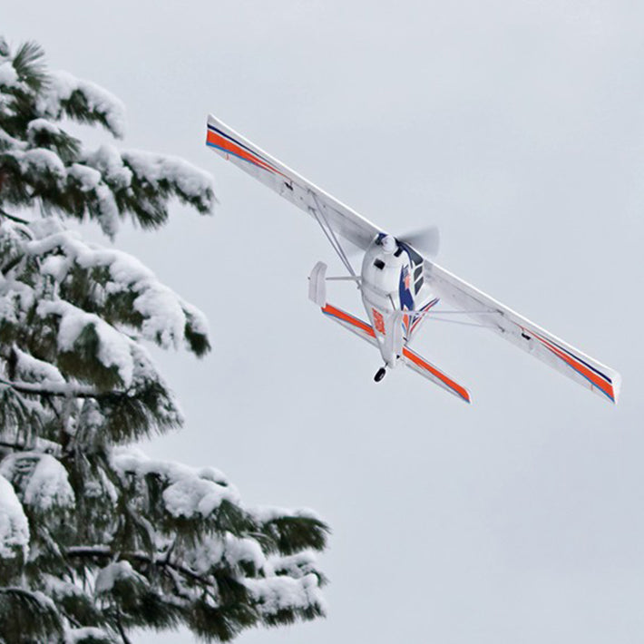 FMS 1400MM KINGFISHER PNP WITH WHEELS,FLOATS,SKIS AND FLAPS FMS103PF-REFV3