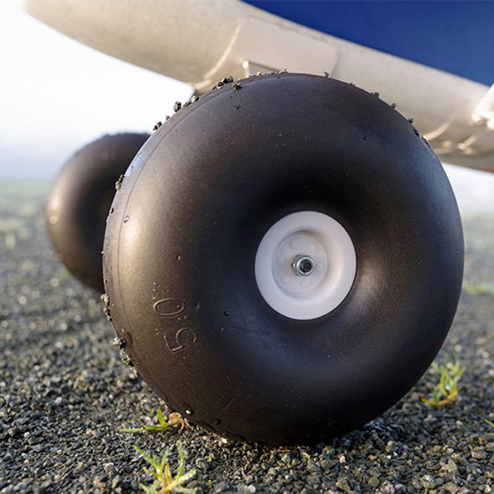 FMS 1400MM KINGFISHER PNP WITH WHEELS,FLOATS,SKIS AND FLAPS FMS103PF-REFV3