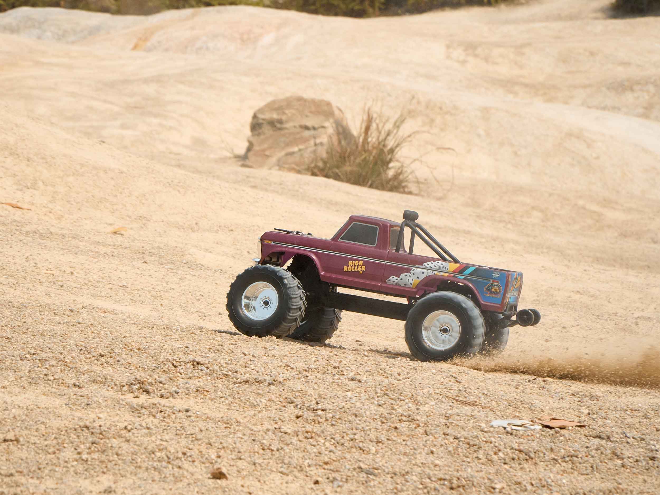 FMS 1:10 Ford F100 RS 2wd Stadium Truck – High Roller FMS11023RTRHR