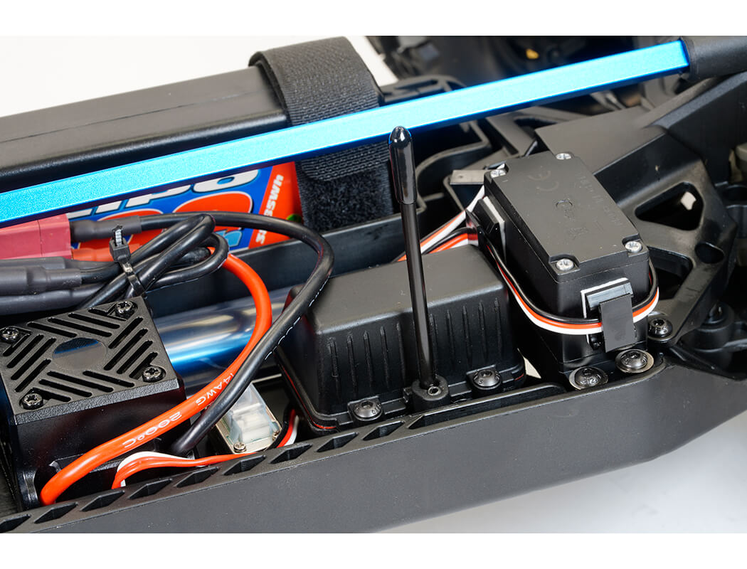 FTX Crossbow 1/10th 3S RTR Truggy (FTX5490GN) - Green 4