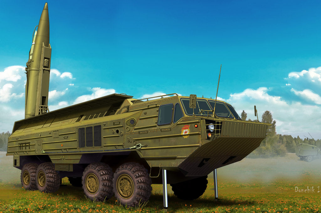 Hobbyboss 1:72 - Soviet 9K714 OKA (SS-23 Spider)