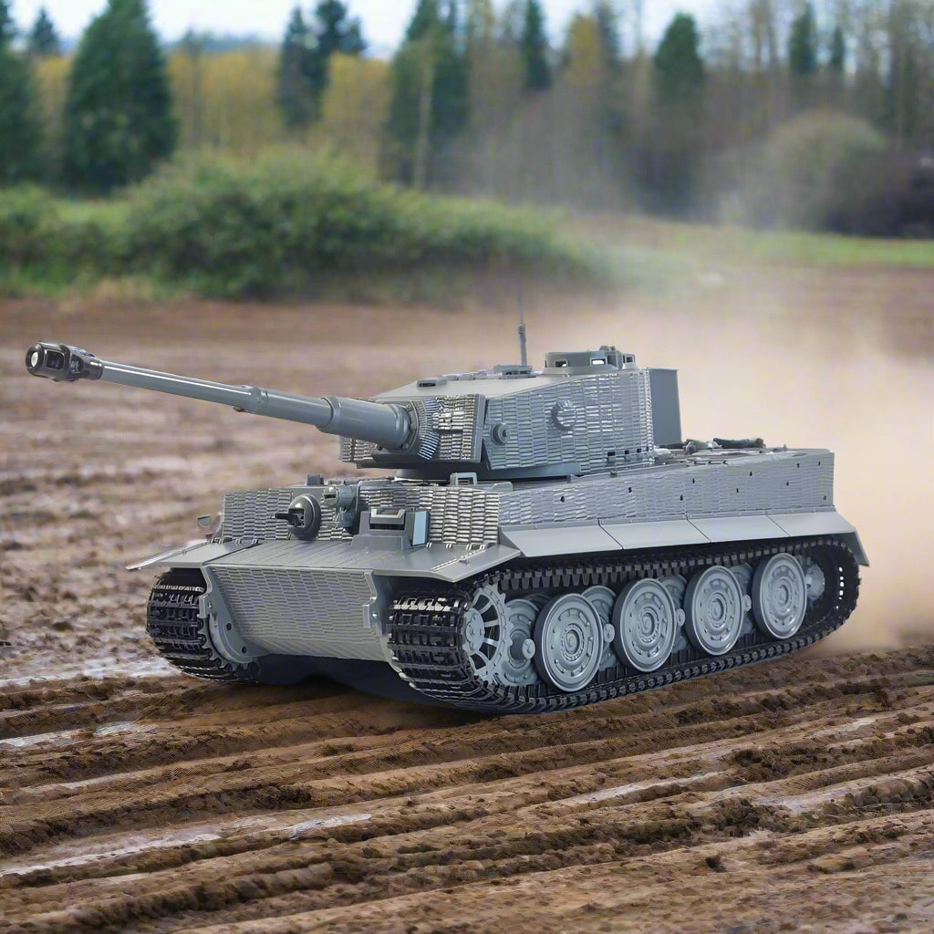 Henglong 1:24 Tiger 1 with Infrared Battle System (2.4Ghz + Shooter + Soun - HLG3841-G