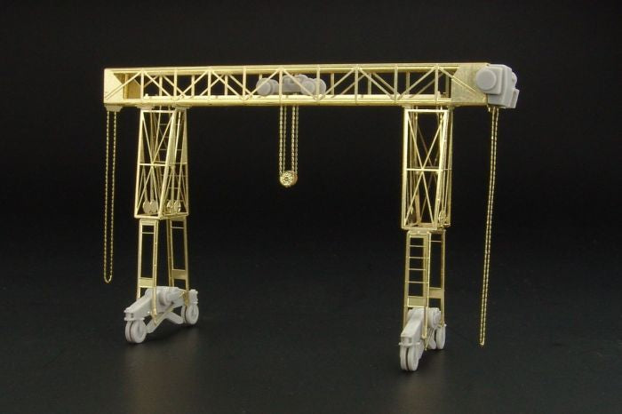 Fries 16t German crane (resin and etched)