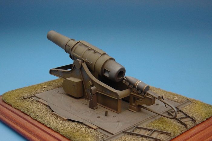 42cm Haubitze M.17(t) resin construction kit of Czech/German heavy howitzer