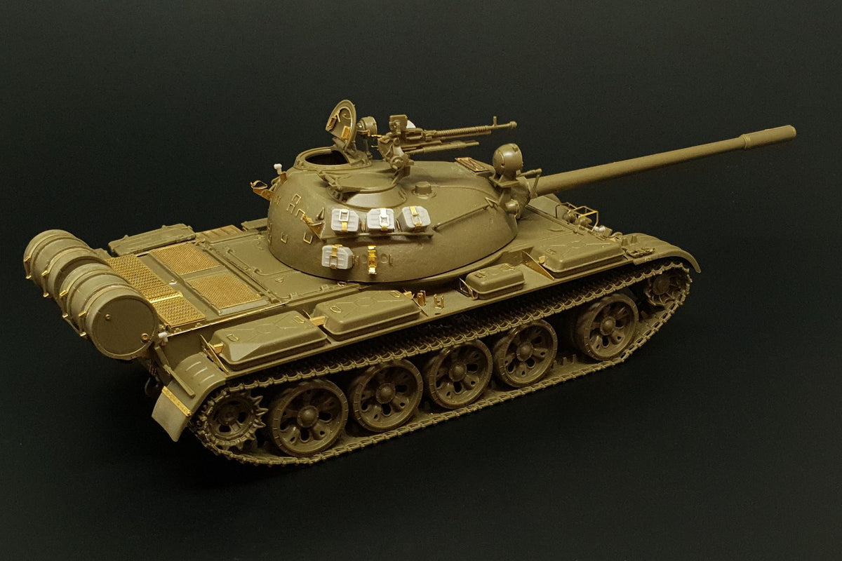 Soviet T-55 (designed to be used with Tamiya kits)