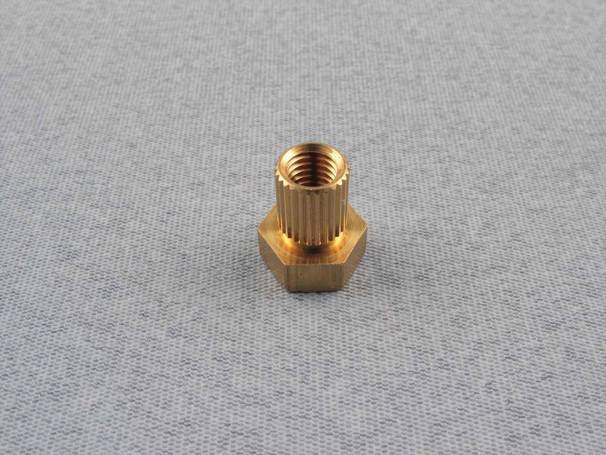 Couple - Tapped Insert 1/4" UNF