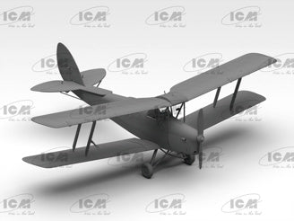 ICM DH. 82A Tiger Moth Aircraft with WWII RAF Cadets (4 Figures)