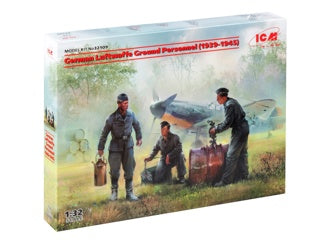 ICM German Luftwaffe Ground Personnel (1939-1945) 3 Figures
