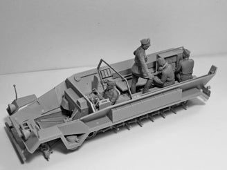 ICM German Command Vehicle Crew (1939-1942) 4 Figures