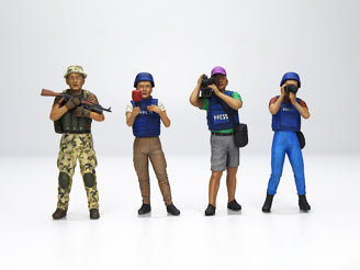 ICM Journalists In War with 4 Figures