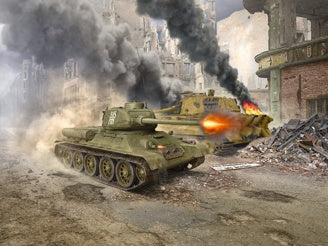 ICM Battle of Berlin Set (April 1945) with T-34-85 & King Tiger Tanks