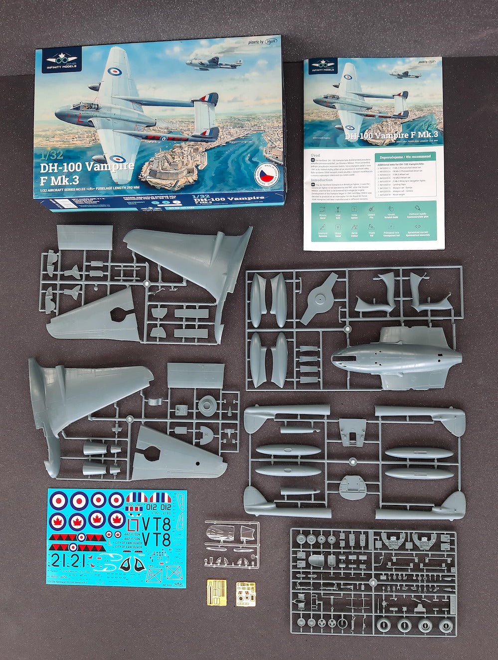 Infinity Models de Havilland DH-100 - INF3203 - Aircraft Kits