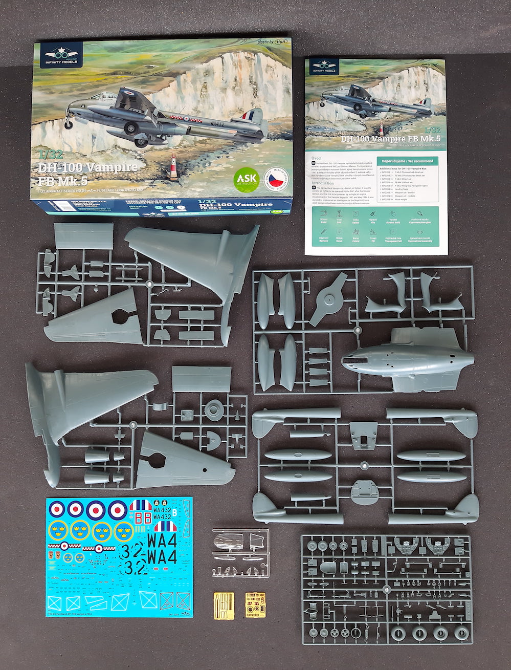 Infinity Models de Havilland DH-100 - INF3204 - Aircraft Kits