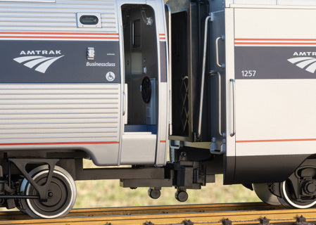 LGB Amtrak Passenger Coach Bus Phase VI L31202