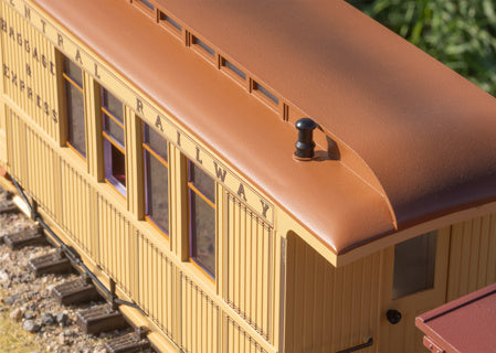 LGB NC RR Half Baggage coach L36831