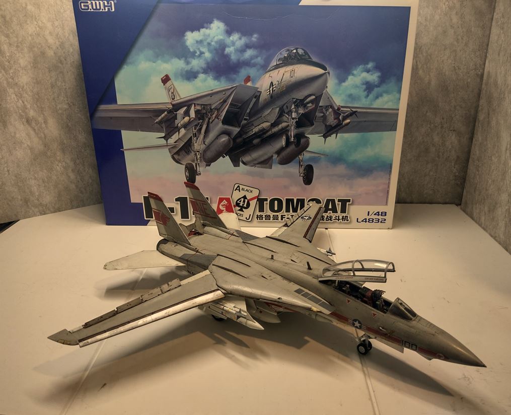 Great Wall Hobby 1/48 Grumman F-14B Tomcat L4832