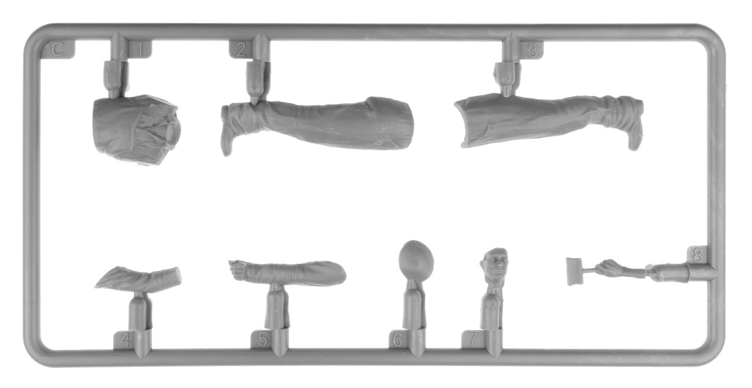Miniart 1:35 - Paint Workers w/ Accessories