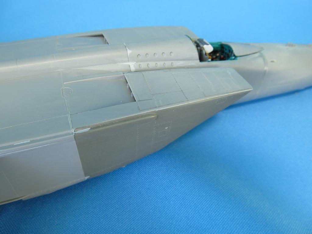 Mikoyan MiG-25RBT/MiG-25RB/MiG-25PD/MiG-25RBF air intakes (designed to be used with ICM UA UK kits)