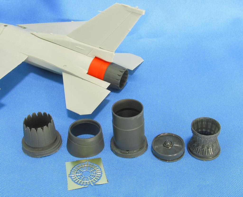 Lockheed-Martin F-16C Jet nozzle for engine F100-PW (designed to be used with Tamiya kits)