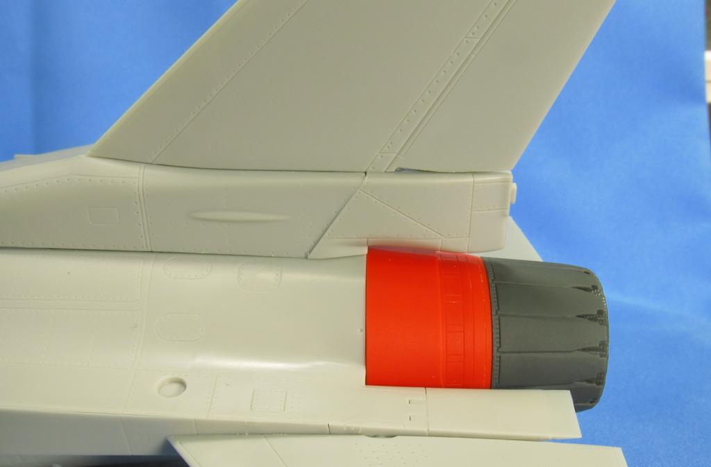Lockheed-Martin F-16C Jet nozzle for engine F100-PW (designed to be used with Tamiya kits)