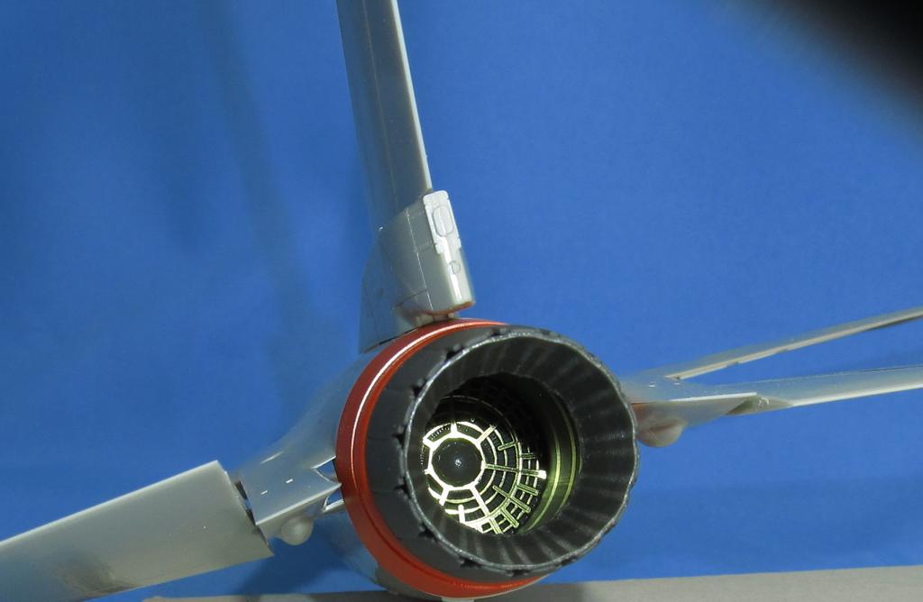 Lockheed-Martin F-16C Jet nozzle for engine F100-PW (designed to be used with Tamiya kits)