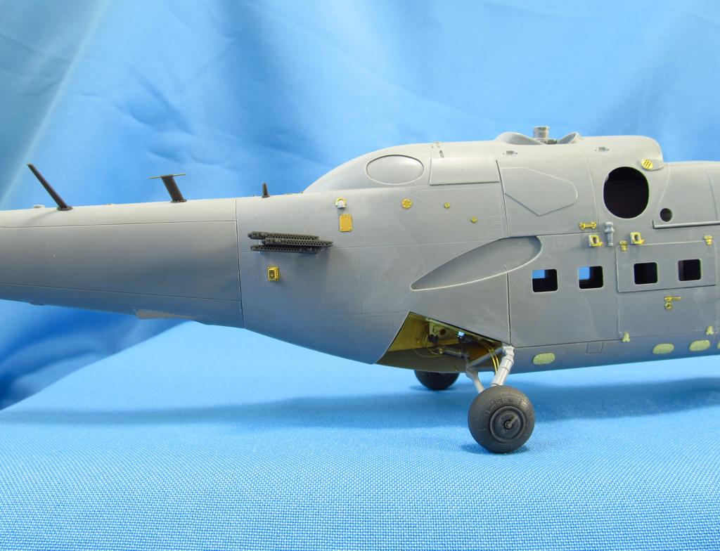 Mil Mi-24V/VP exterior (designed to be used with Zvezda kits)
