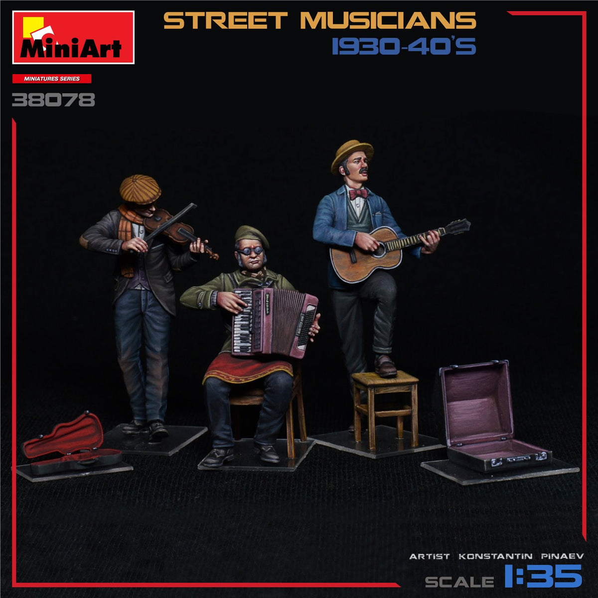 STREET MUSICIANS 1930-40'sKit contains models of 3 figures with musical instruments