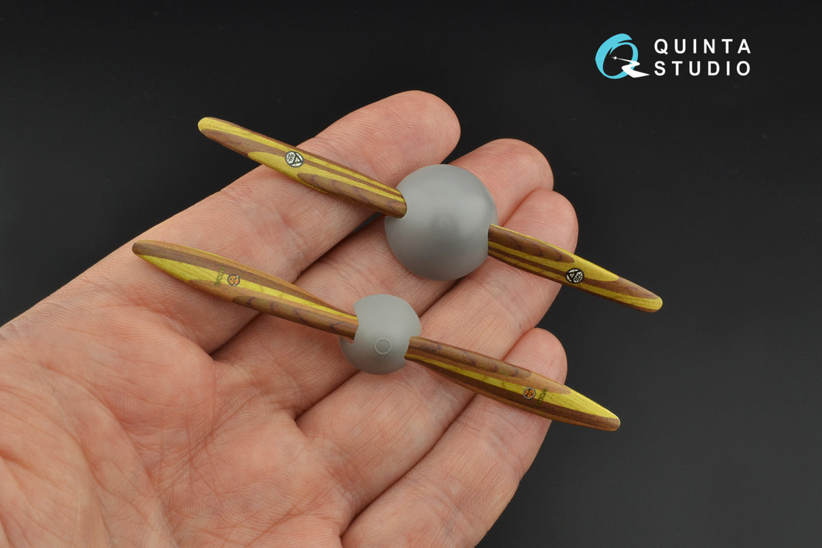Wooden propellers Axial Wolff (designed to be used with Roden kits)