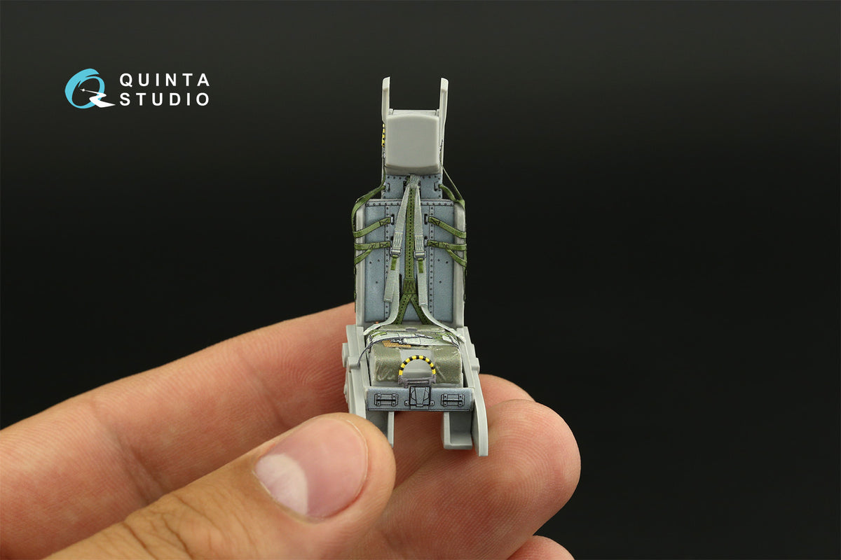 C-2 seat for Lockheed F-104 family (designed to be used with Italeri kits)