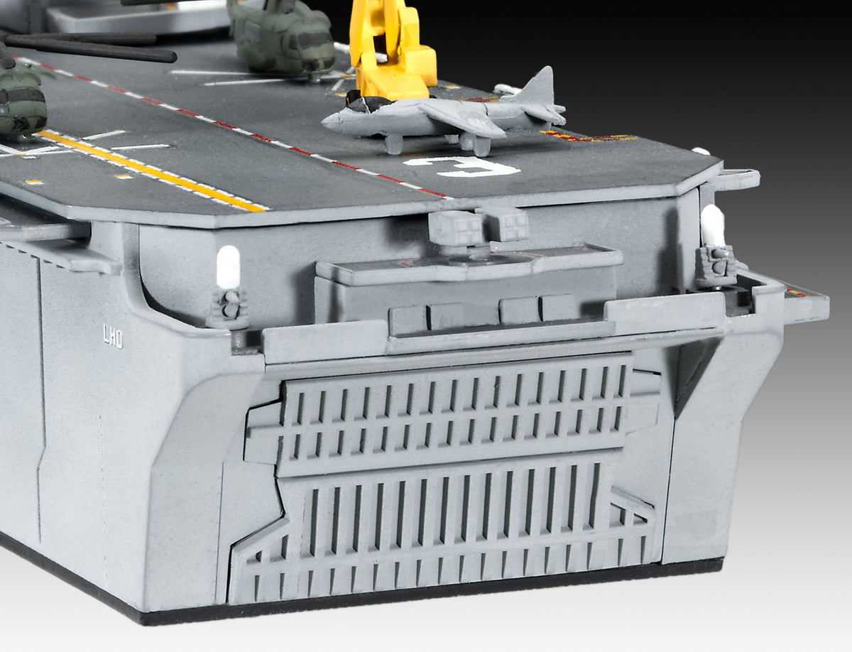 USS Navy Wasp Class Assault Carrier