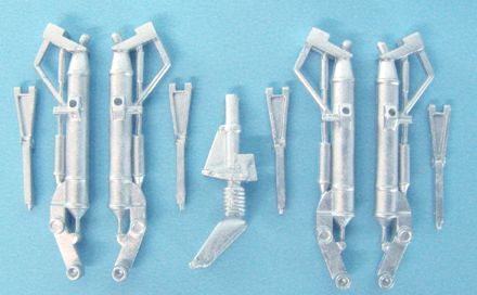 Heinkel He-177 replacement Metal Landing Gear (designed to be used with Revell kits)