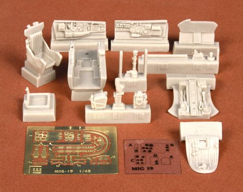 Mikoyan MiG-19PM cockpit set (designed to be used with Trumpeter kits)
