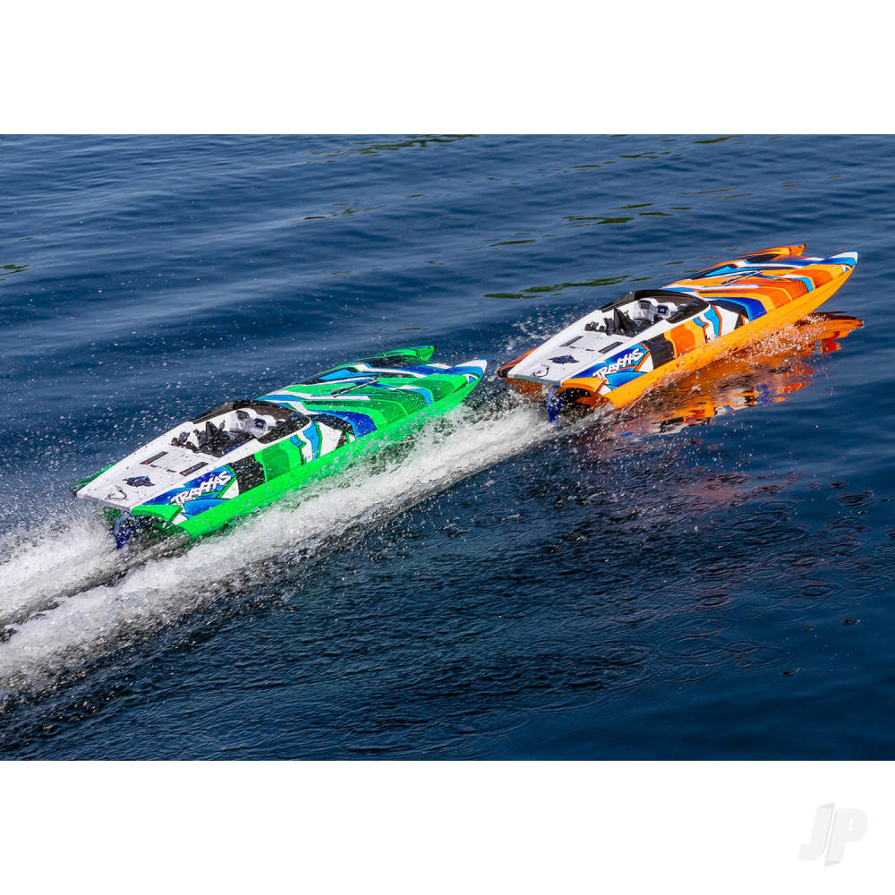 Traxxas DCB M41 Widebody 1:10 40in Brushless Electric Catamaran Race Boat, - TRX57046-4-GRNR