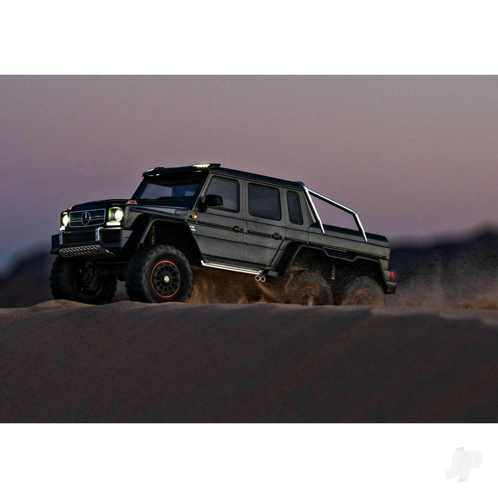 Traxxas TRX-6 Mercedes-Benz G 63 AMG XL-5 1:10 6X6 RTD Scale & Trail Crawler, Black (TRX88296-4-BLK)